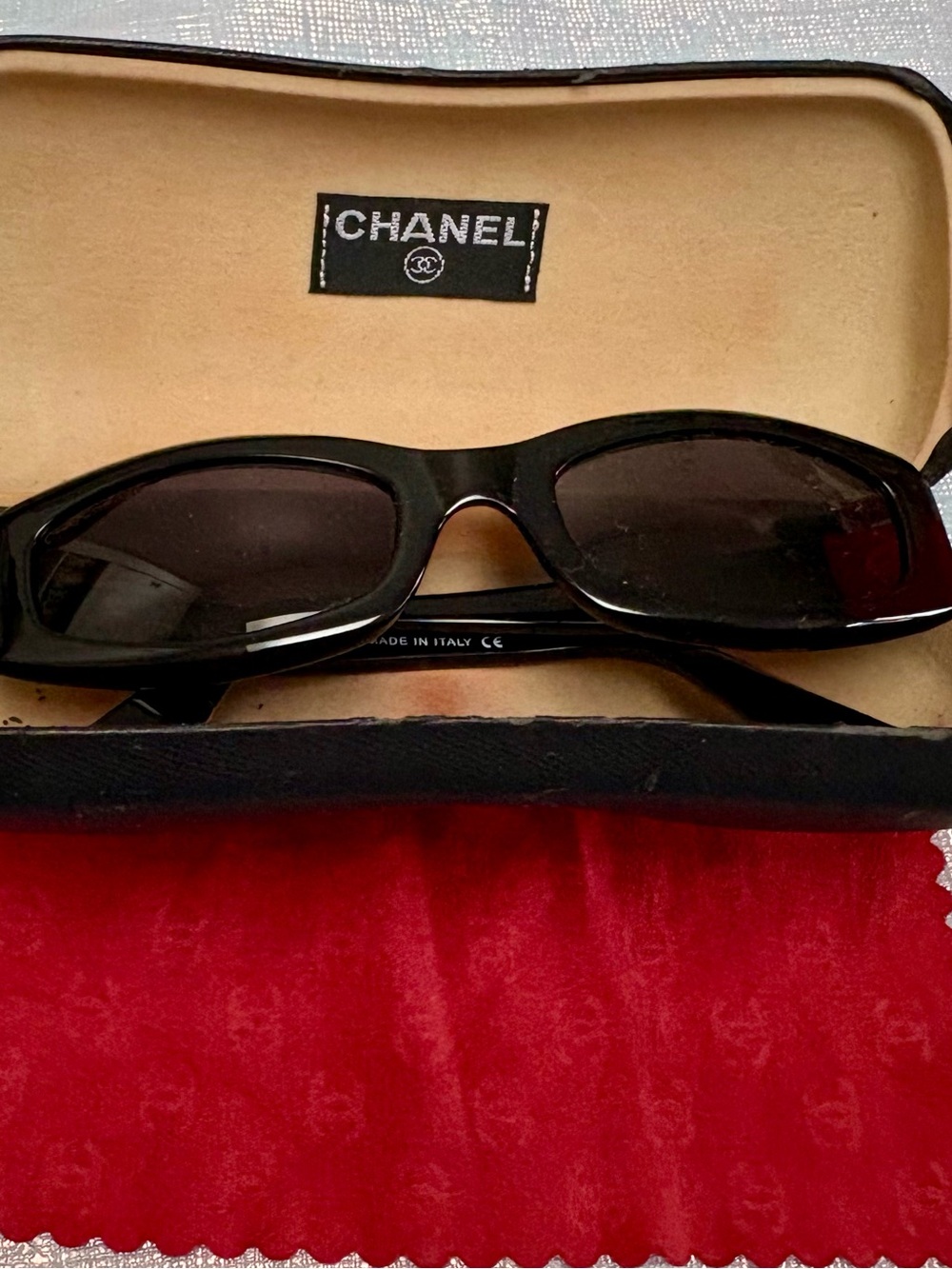 Authentic CHANEL Black Cats Eye Quilted Design Sunglasses 5014 c.501/91 510